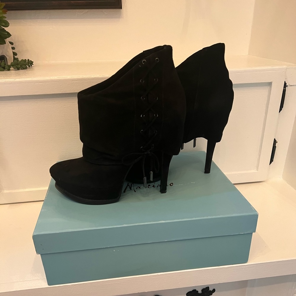 Black Suede Heels Bootie